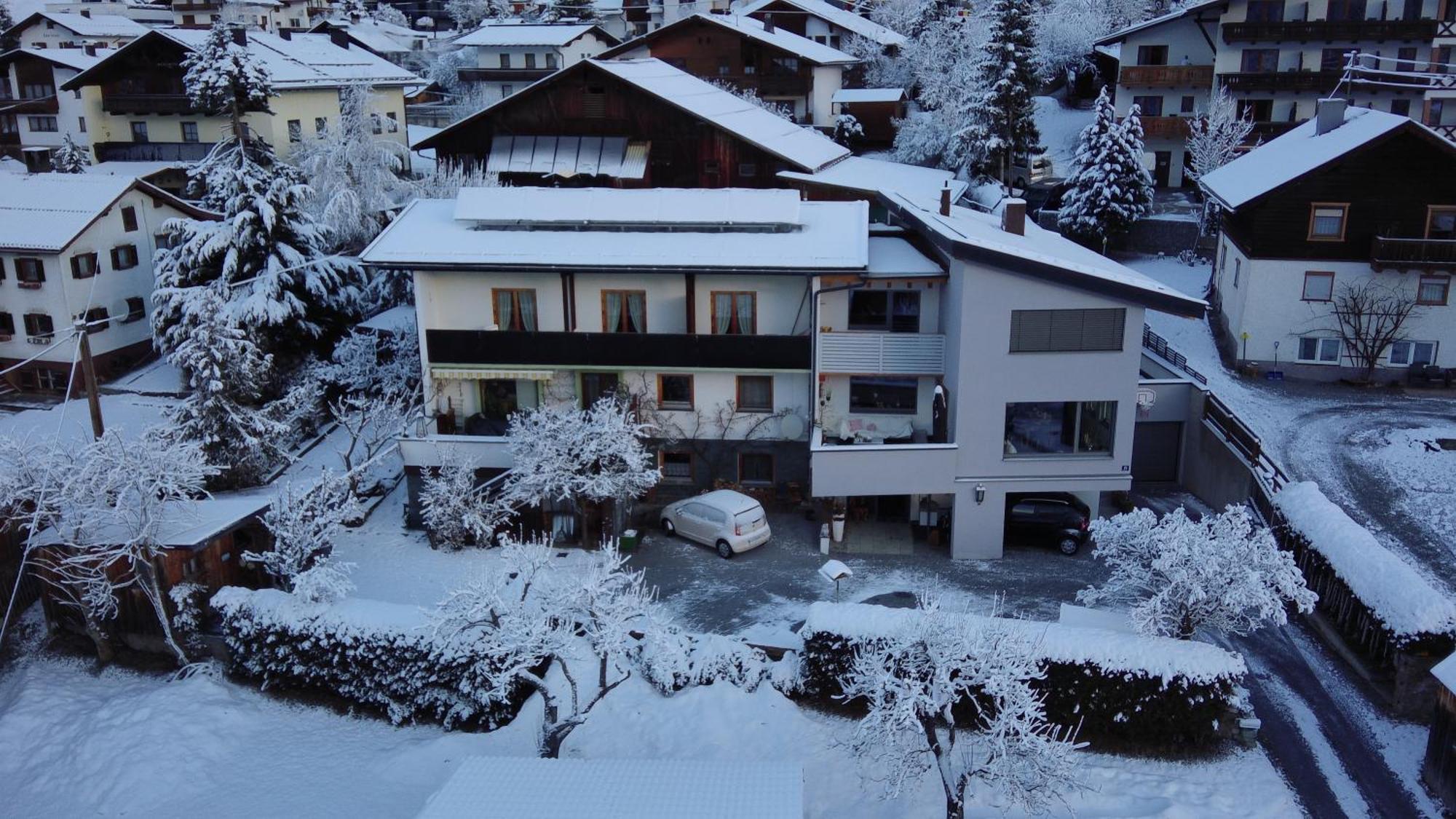 Ferienwohnung Haus Walch Pettneu am Arlberg Exterior foto